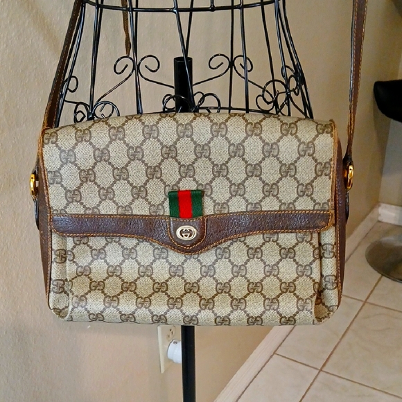 VINTAGE Gucci Cream and Brown Messenger Bag with Signature Monogram - Picture 1 of 16